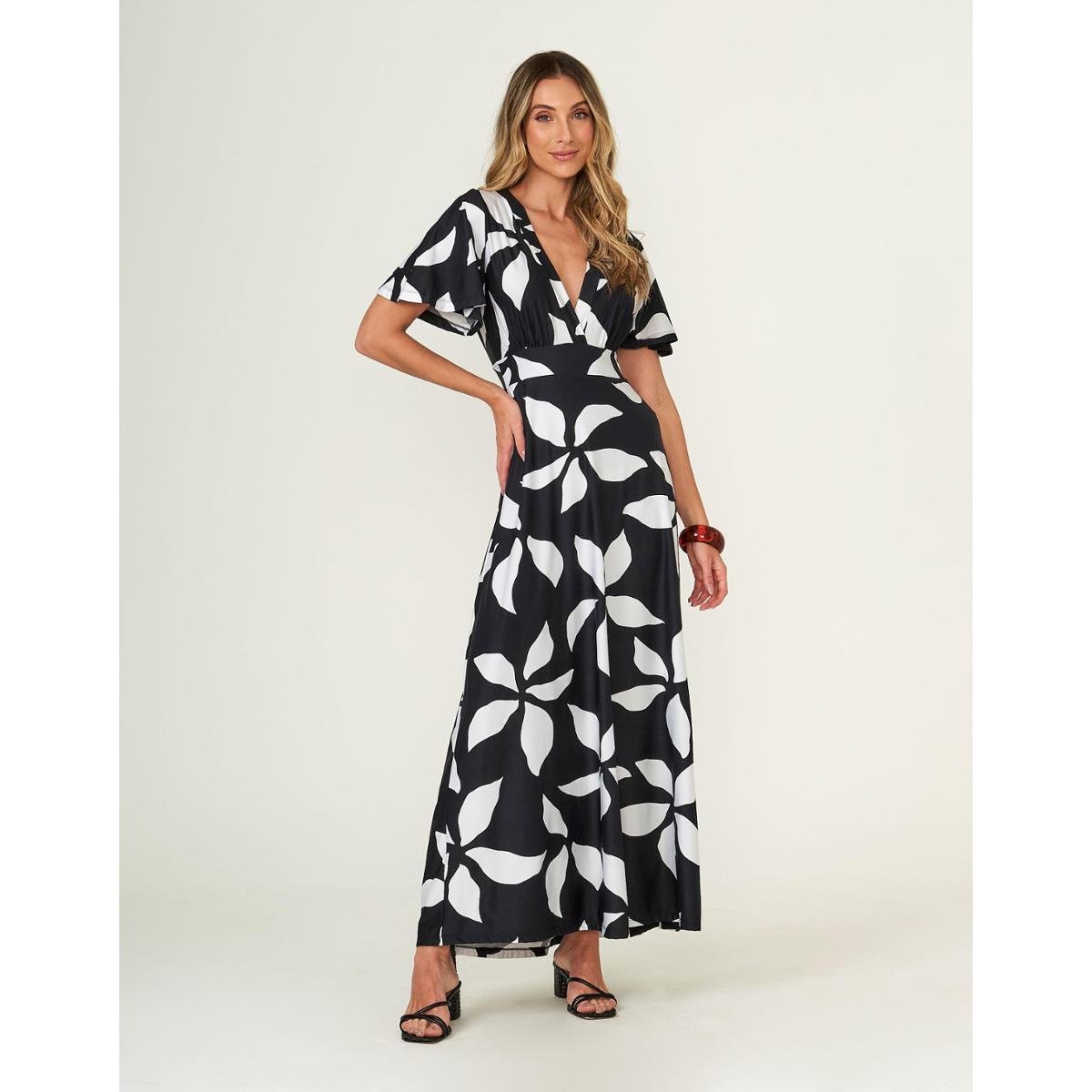 Vestido Zinzane Feminino Floral Pb P - PRETO - Preto Menor preço em Vestido Zinzane Feminino Floral Pb P - PRETO - Preto