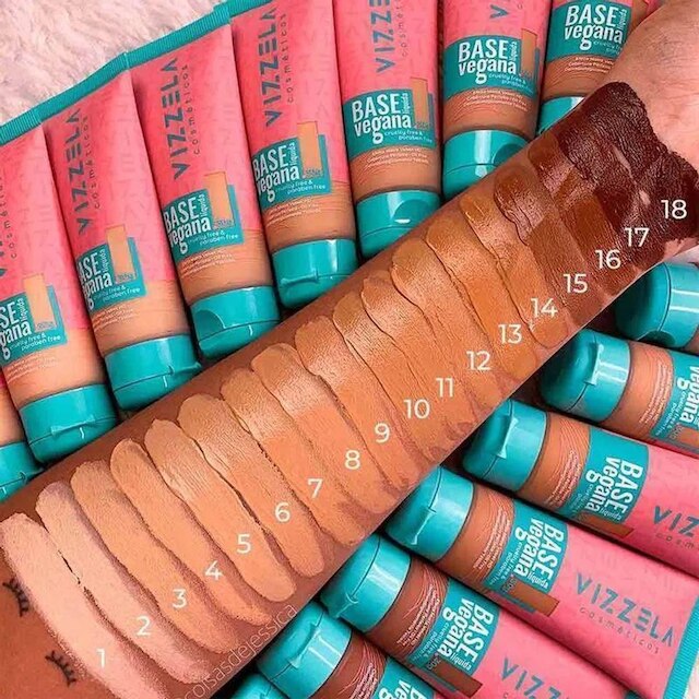 Vizzela Cosméticos 10 Base Líquida 30G
